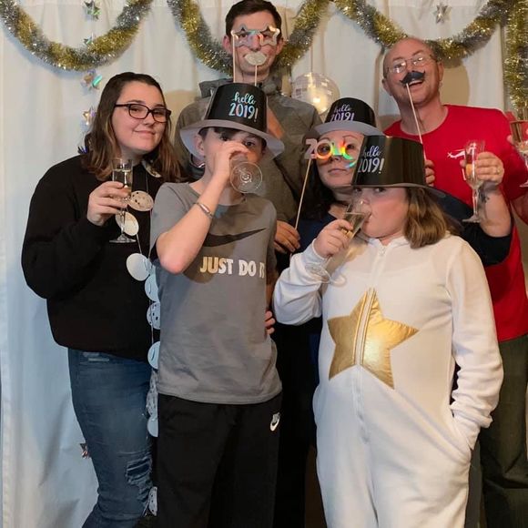 Meet your Posher, Brad - Picture 1 of 1